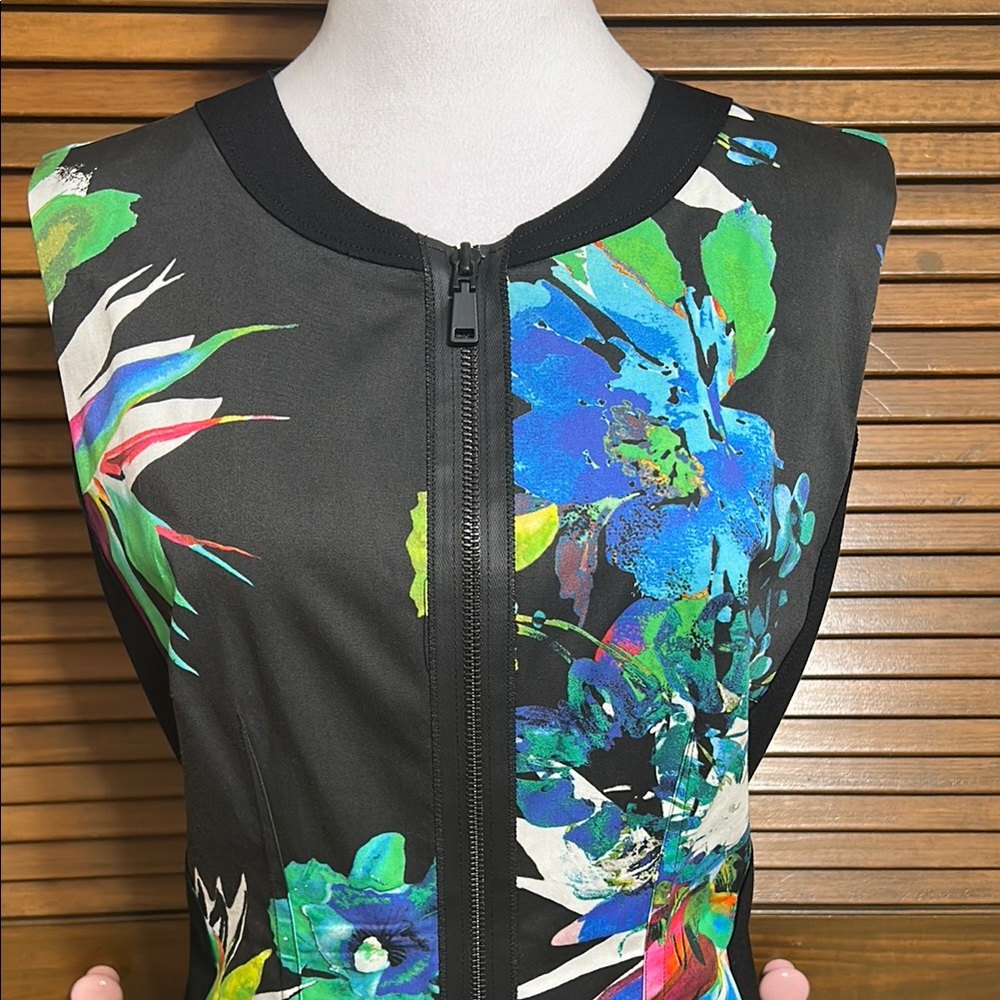 Elie Tahari Mila Zip Front Floral Cotton Blend Sleeveless Sheath Dress Size 10 - Picture 3 of 9
